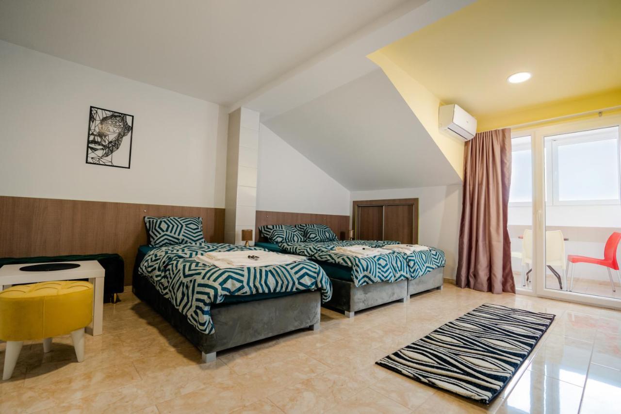 Makedon Apartments โอครีด ภายนอก รูปภาพ