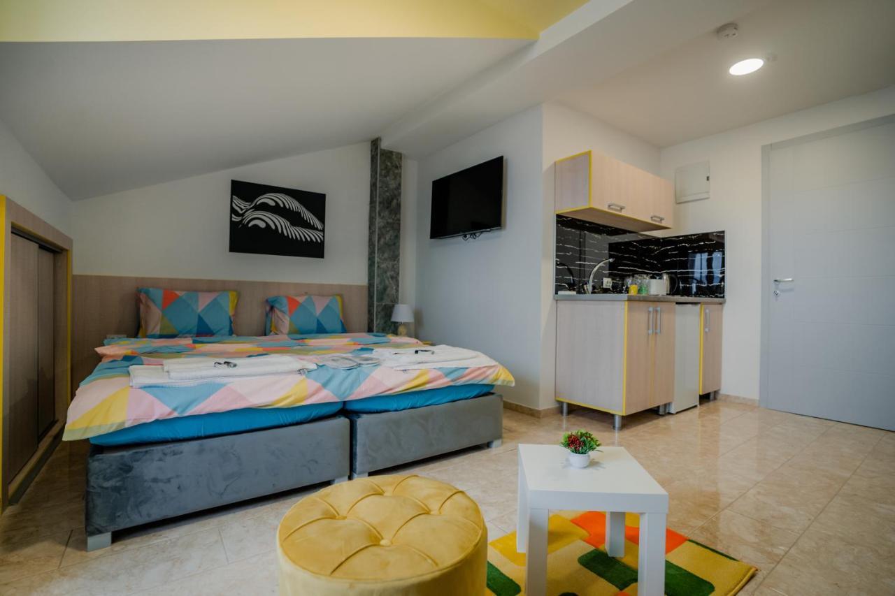 Makedon Apartments โอครีด ภายนอก รูปภาพ