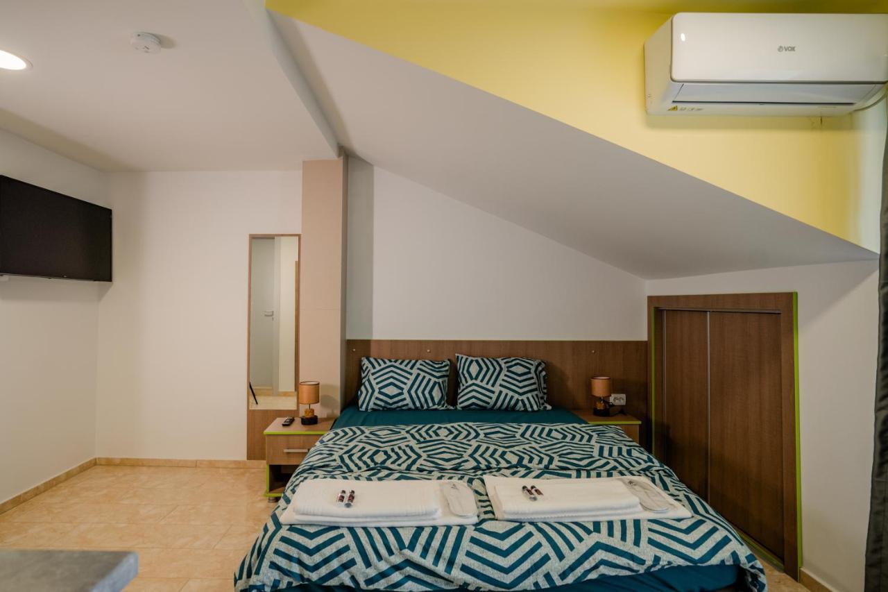 Makedon Apartments โอครีด ภายนอก รูปภาพ