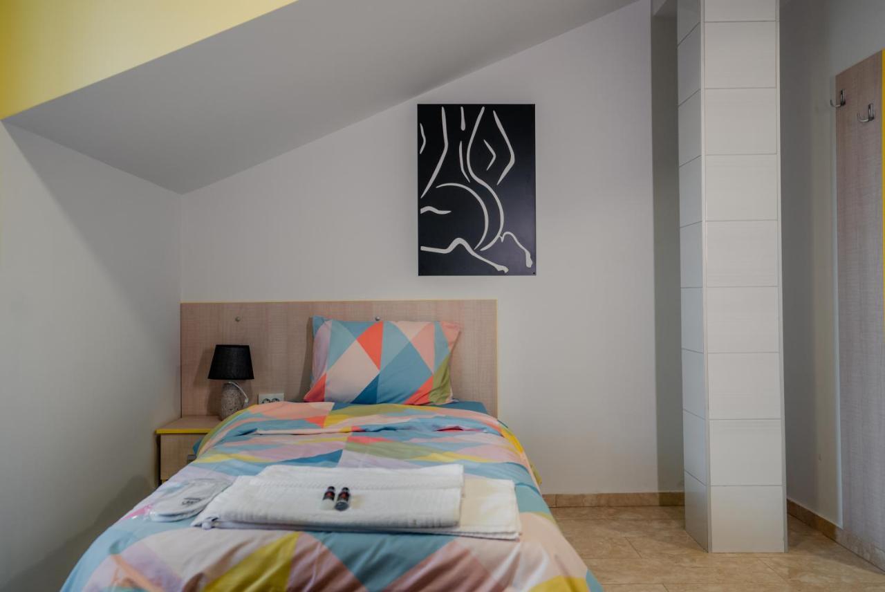 Makedon Apartments โอครีด ภายนอก รูปภาพ