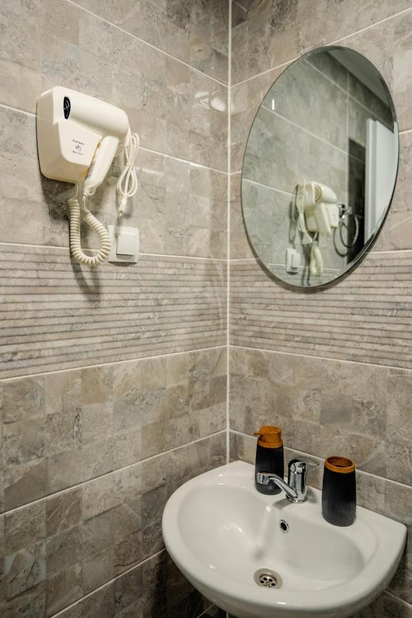 Makedon Apartments โอครีด ภายนอก รูปภาพ