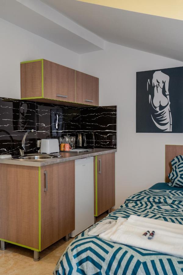Makedon Apartments โอครีด ภายนอก รูปภาพ