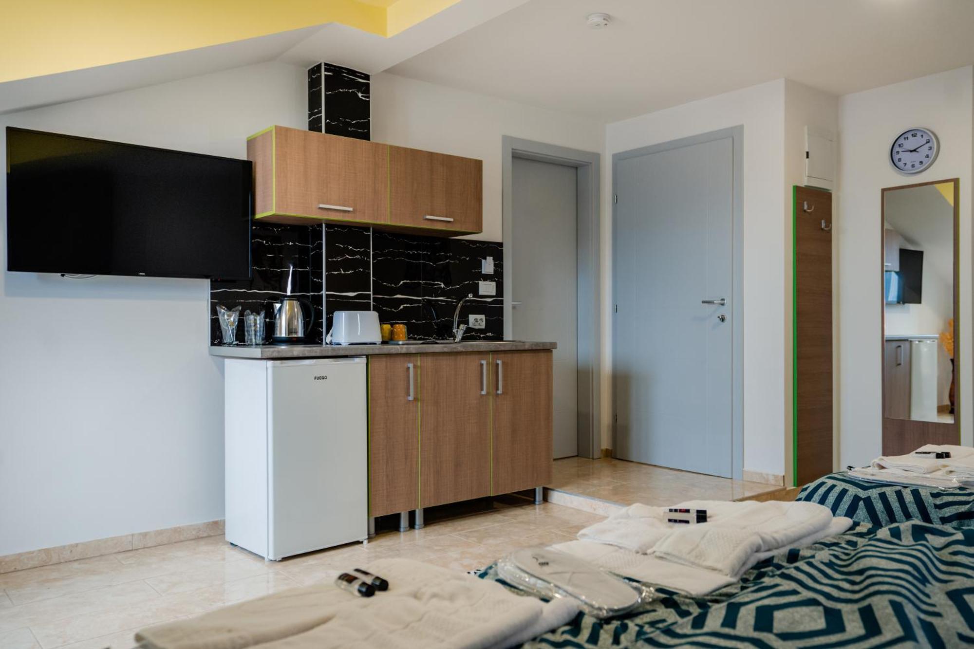 Makedon Apartments โอครีด ภายนอก รูปภาพ