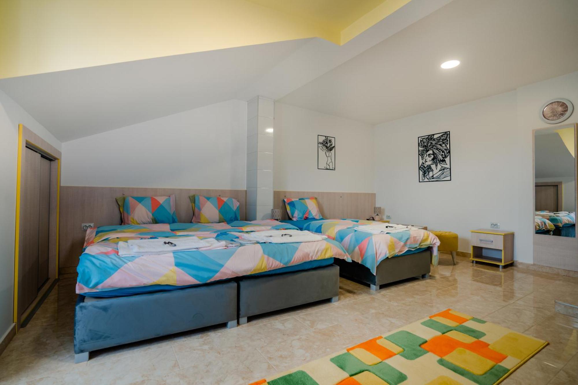 Makedon Apartments โอครีด ภายนอก รูปภาพ
